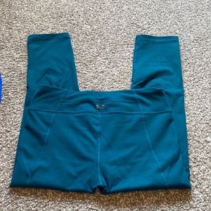 Under armour capri leggings